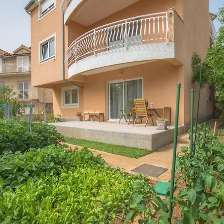 Elena Apartment Šibenik Екстериор снимка